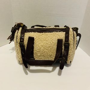 Women’s shoulder bag